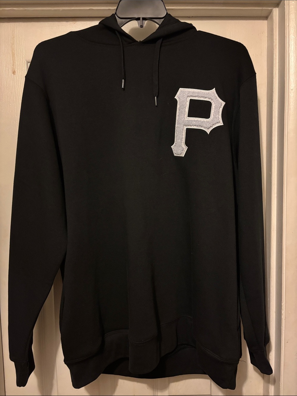 Stitches Pittsburgh Pirates Black Hoodie with Silver 'P' Patch XL NWT
